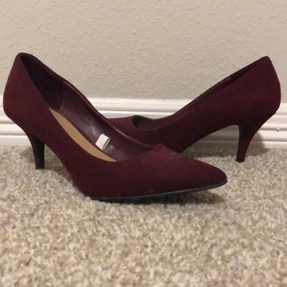 Dark cranberry colored 2 inch pumps